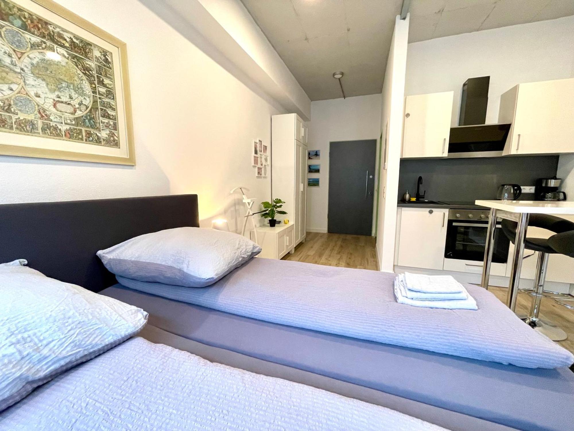 Neu Wunderschoenenes Weisses Apartament Am Schloessle Zentrum Goldstadt Пфорцхайм Экстерьер фото