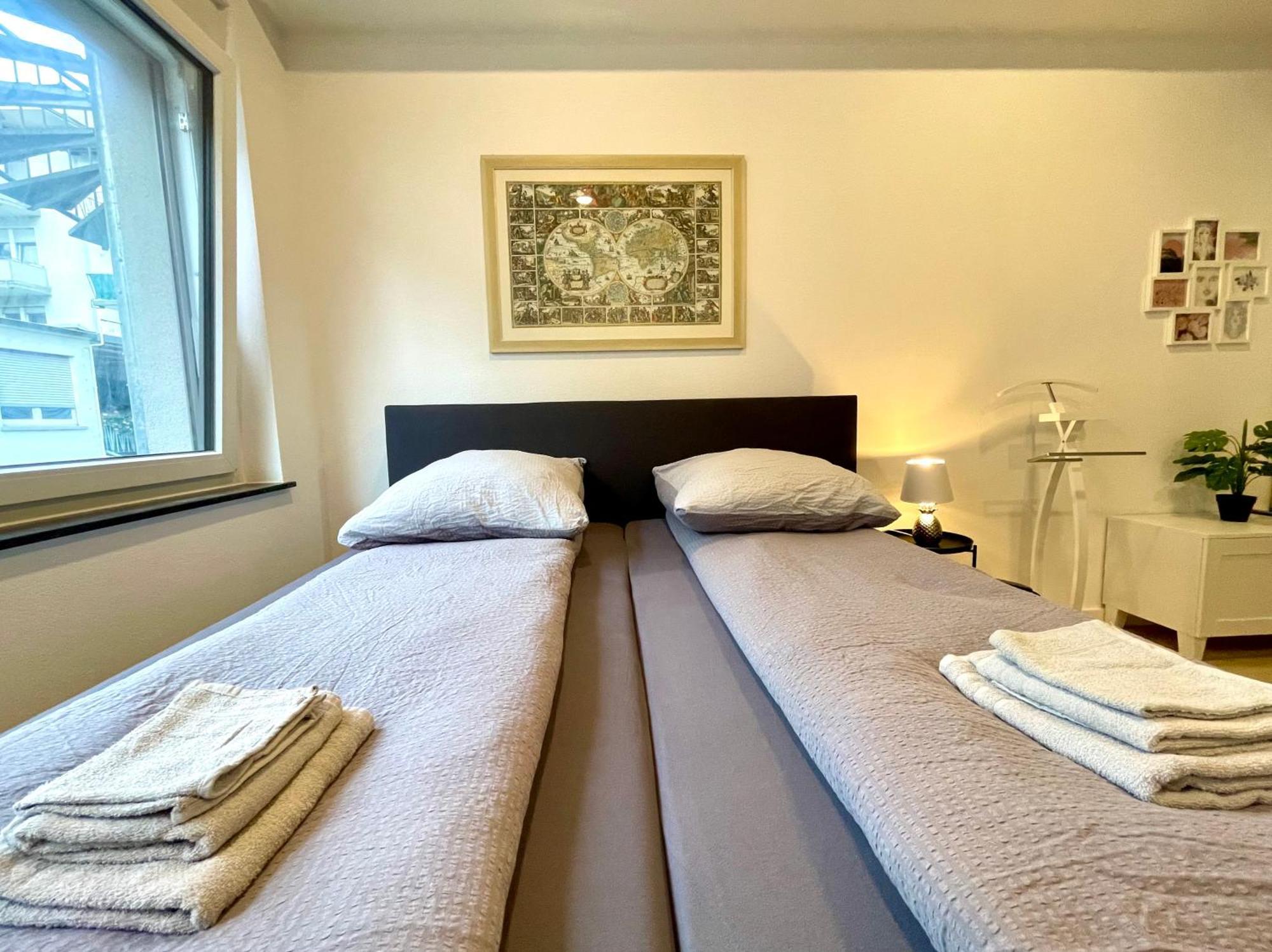 Neu Wunderschoenenes Weisses Apartament Am Schloessle Zentrum Goldstadt Пфорцхайм Экстерьер фото