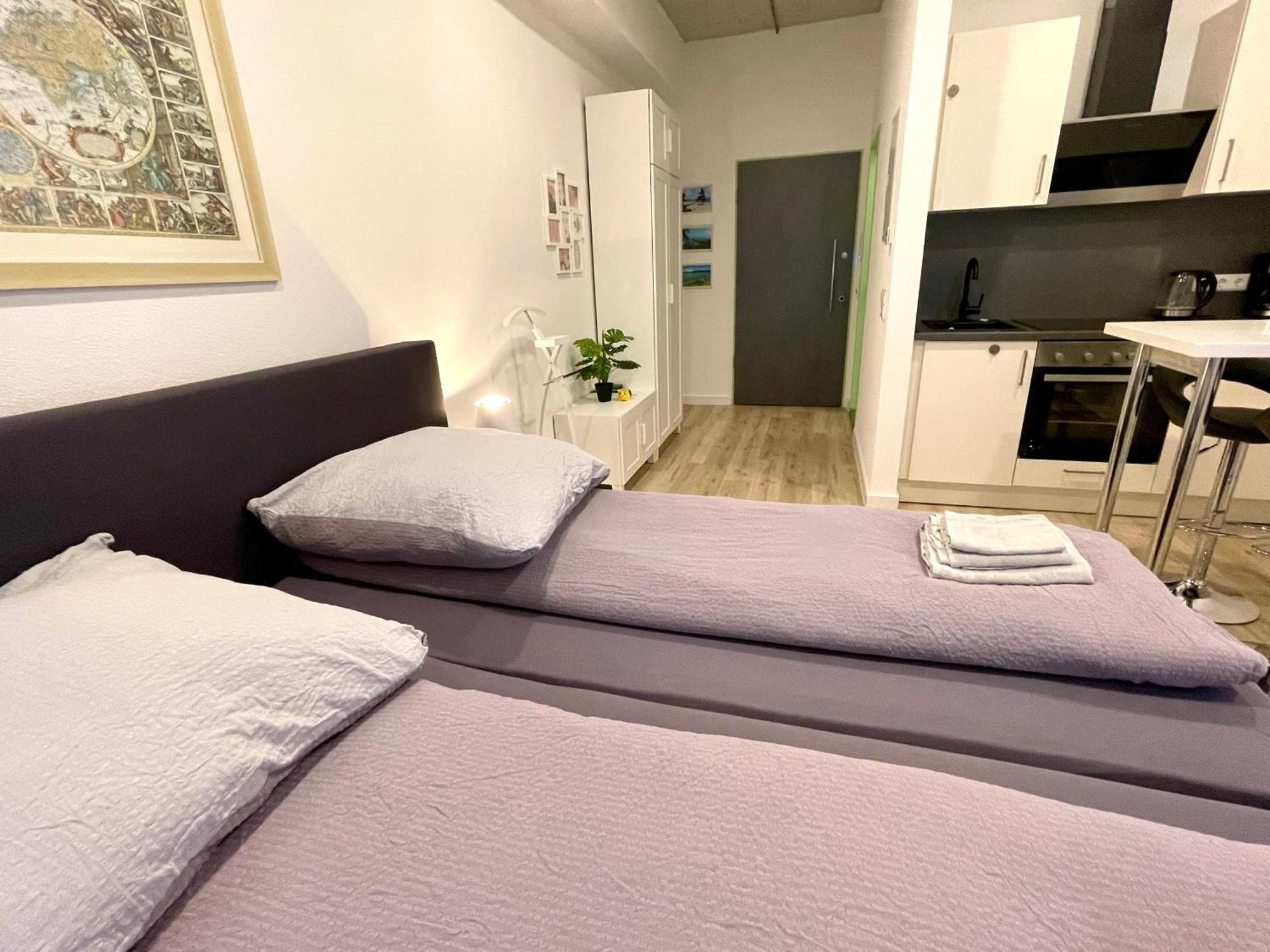 Neu Wunderschoenenes Weisses Apartament Am Schloessle Zentrum Goldstadt Пфорцхайм Экстерьер фото